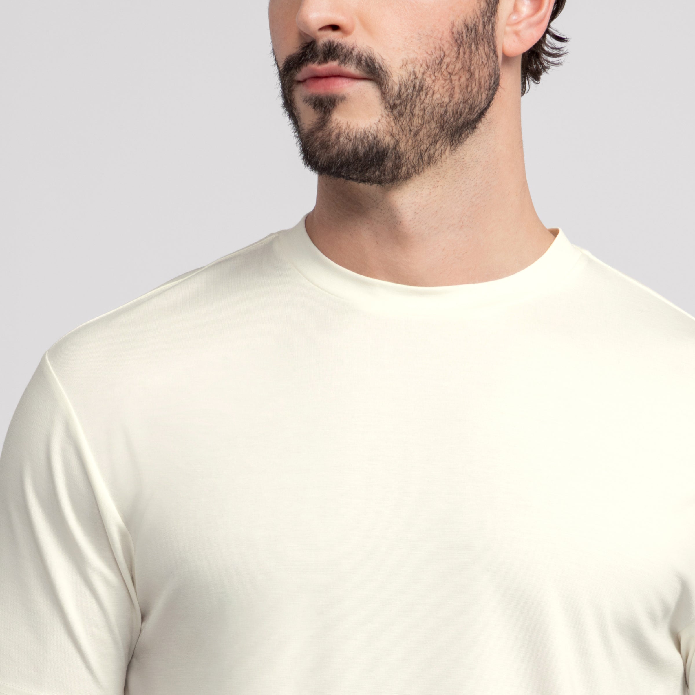 T-shirt ras-du-cou – Écru