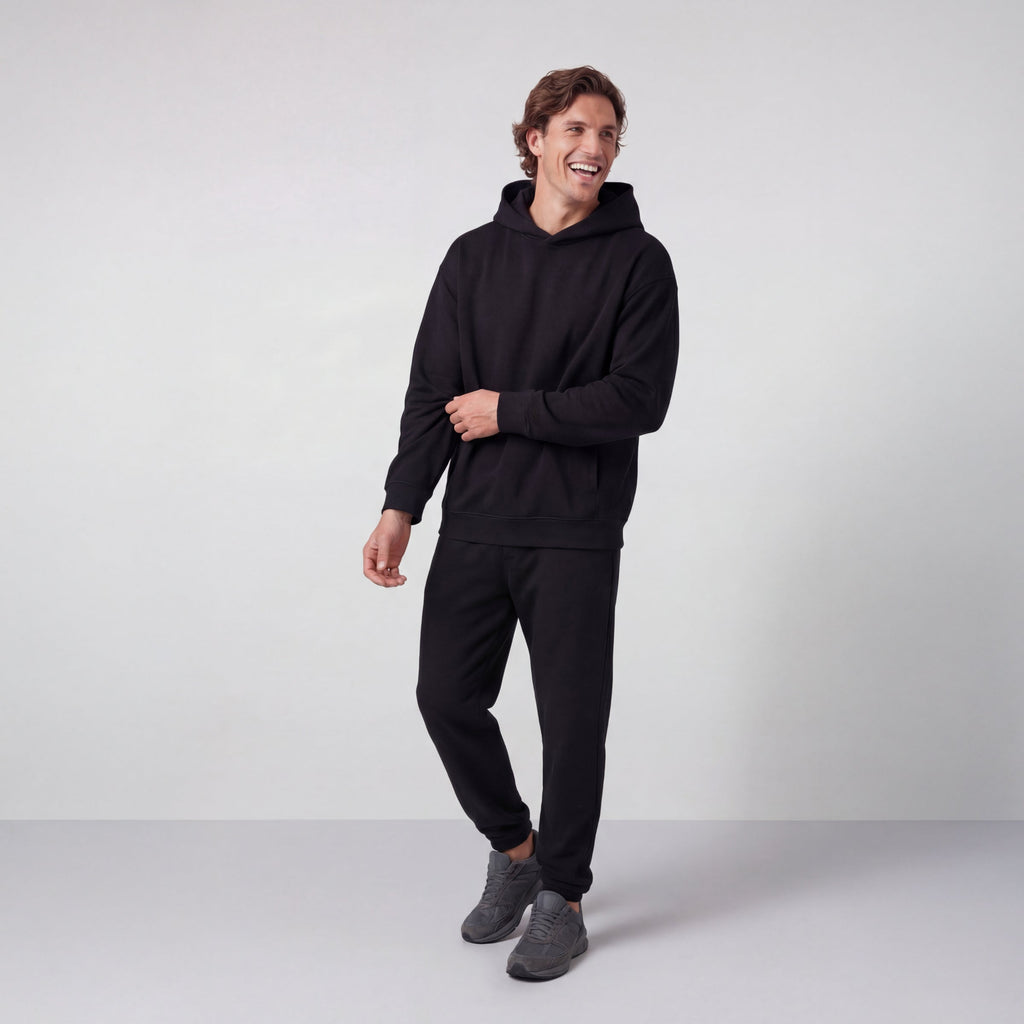 Hoodie Classique – Noir Intense